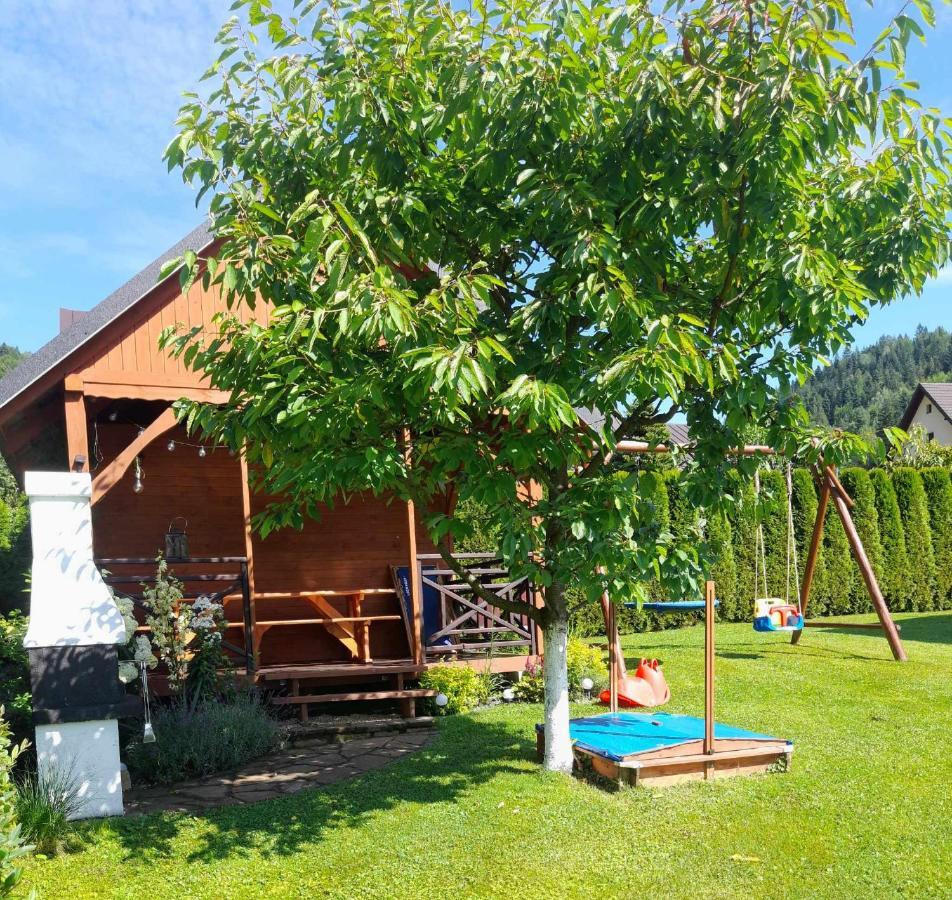 Appartamento Zakatek Pienin Grywald Esterno foto
